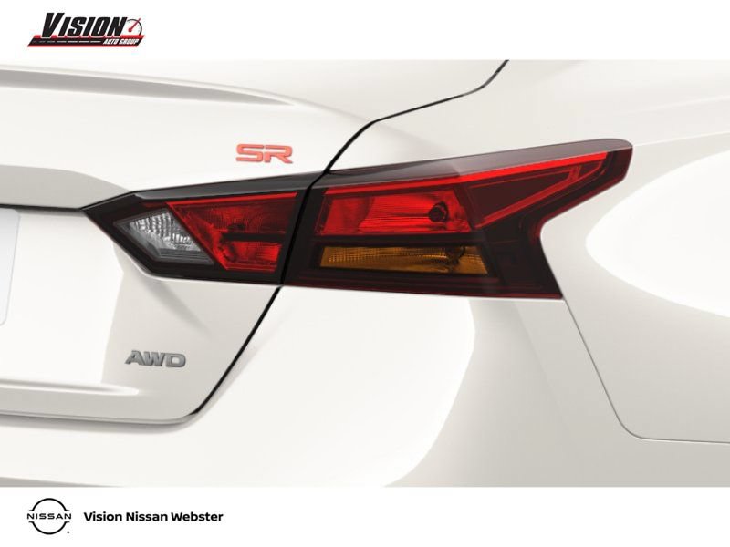 New 2026 Nissan Altima 2.5 SR AWD/4WD image 12