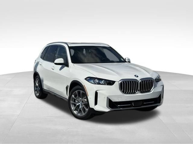 New 2026 BMW X5 xDrive50e w/ Premium Package AWD/4WD image 1