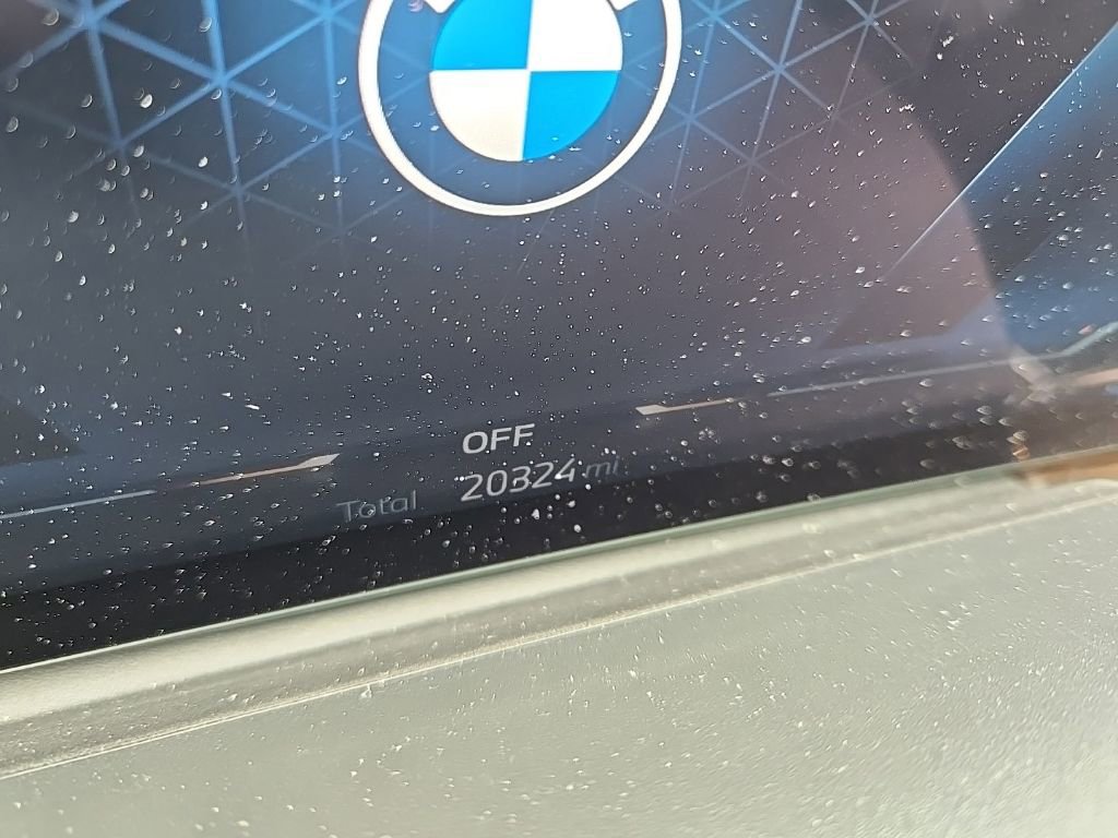 Used 2024 BMW X5 xDrive40i w/ M Sport Package AWD/4WD image 13