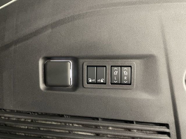 New 2026 Chevrolet Suburban RST w/ Advanced Technology Package image 26