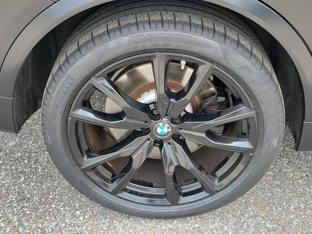 Used 2024 BMW X7 M60i w/ Executive Package AWD/4WD image 7
