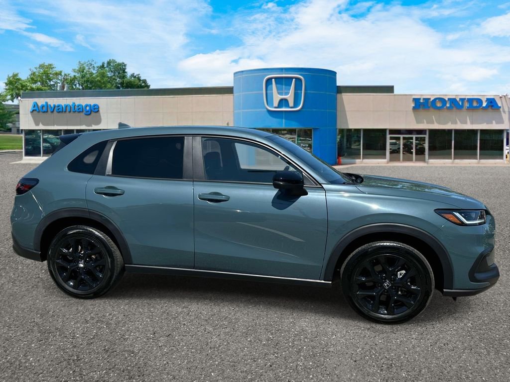 Certified 2024 Honda HR-V Sport image 3