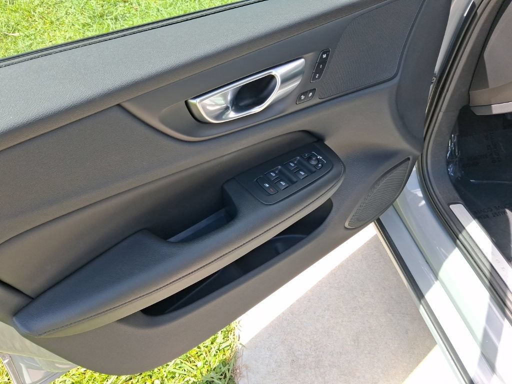 Used 2024 Volvo S60 B5 Core w/ Climate Package FWD image 15