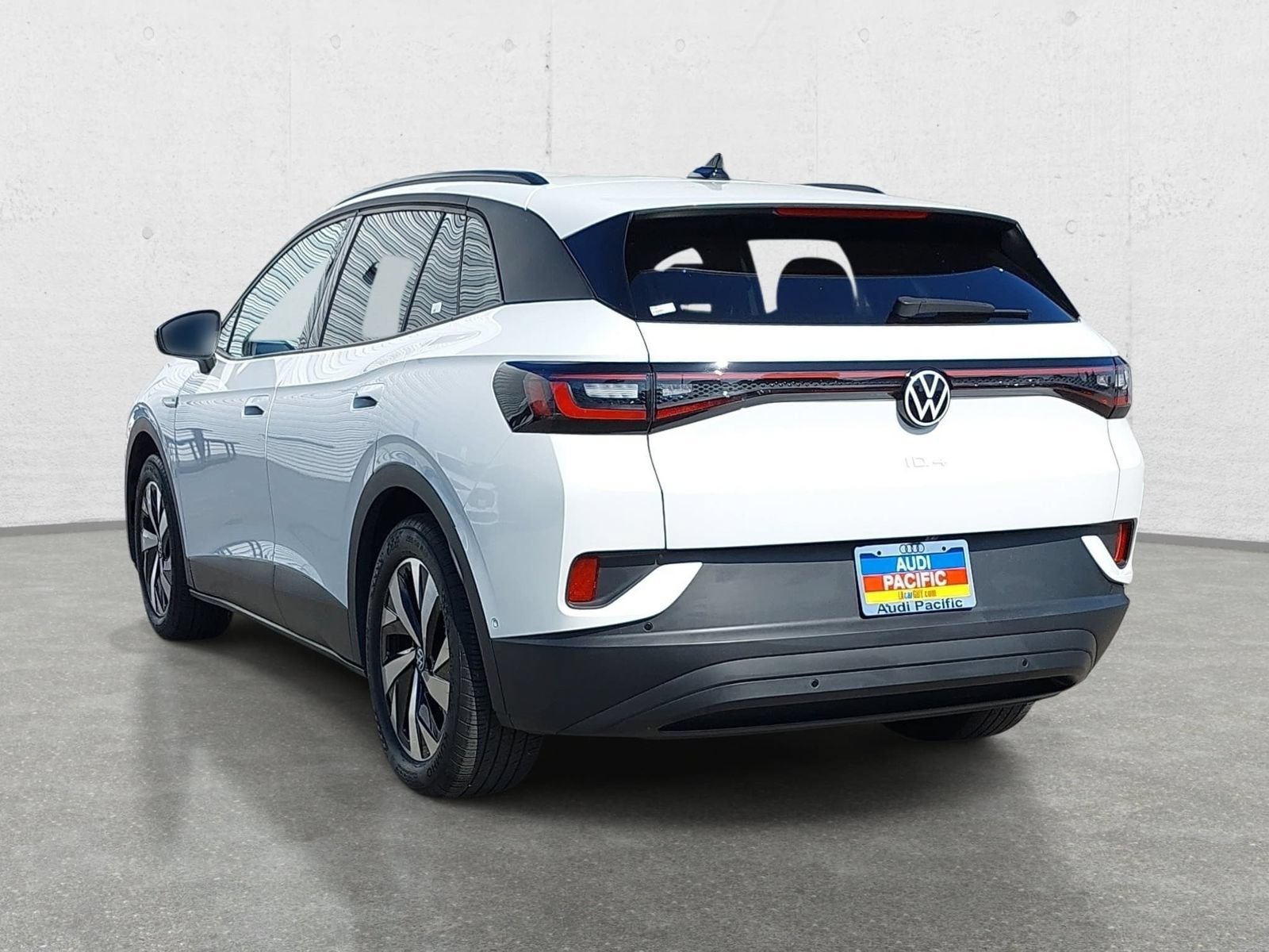 Used 2023 Volkswagen ID.4 Pro RWD image 7