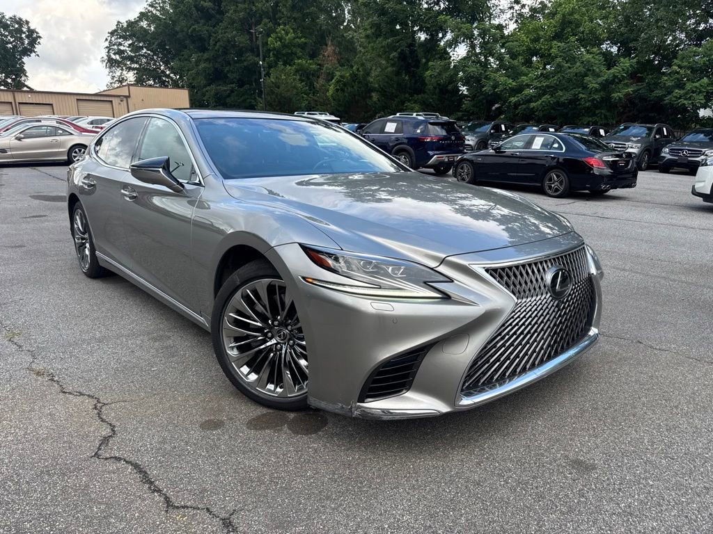 Used 2020 Lexus LS 500 w/ Interior Upgrade Package RWD image 4