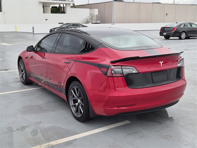 Used 2021 Tesla Model 3 Standard Range Plus image 3