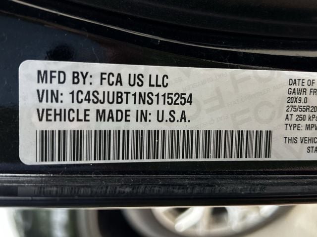 Used 2022 Jeep Wagoneer Series II RWD image 35