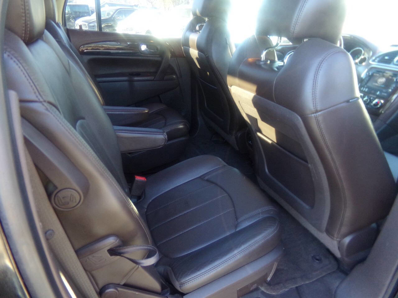 Used 2014 Buick Enclave Premium AWD/4WD image 33