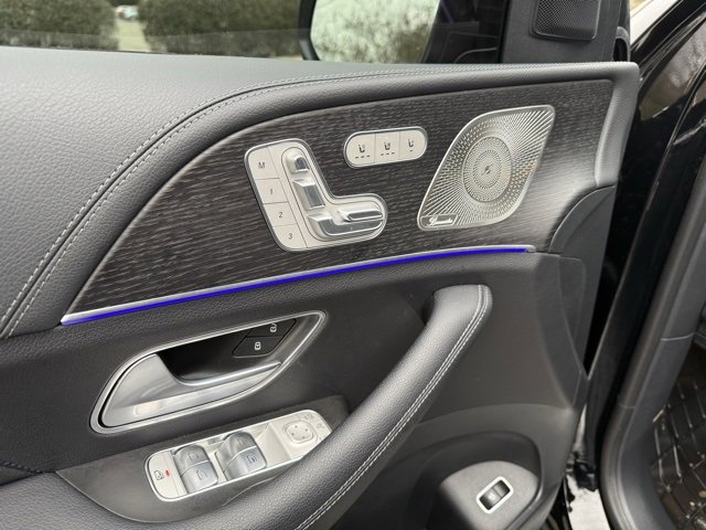 Certified 2024 Mercedes-Benz GLS 450 4MATIC image 11