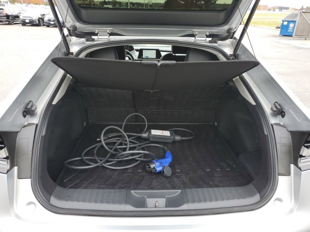 Used 2024 Toyota Prius Prime XSE image 36