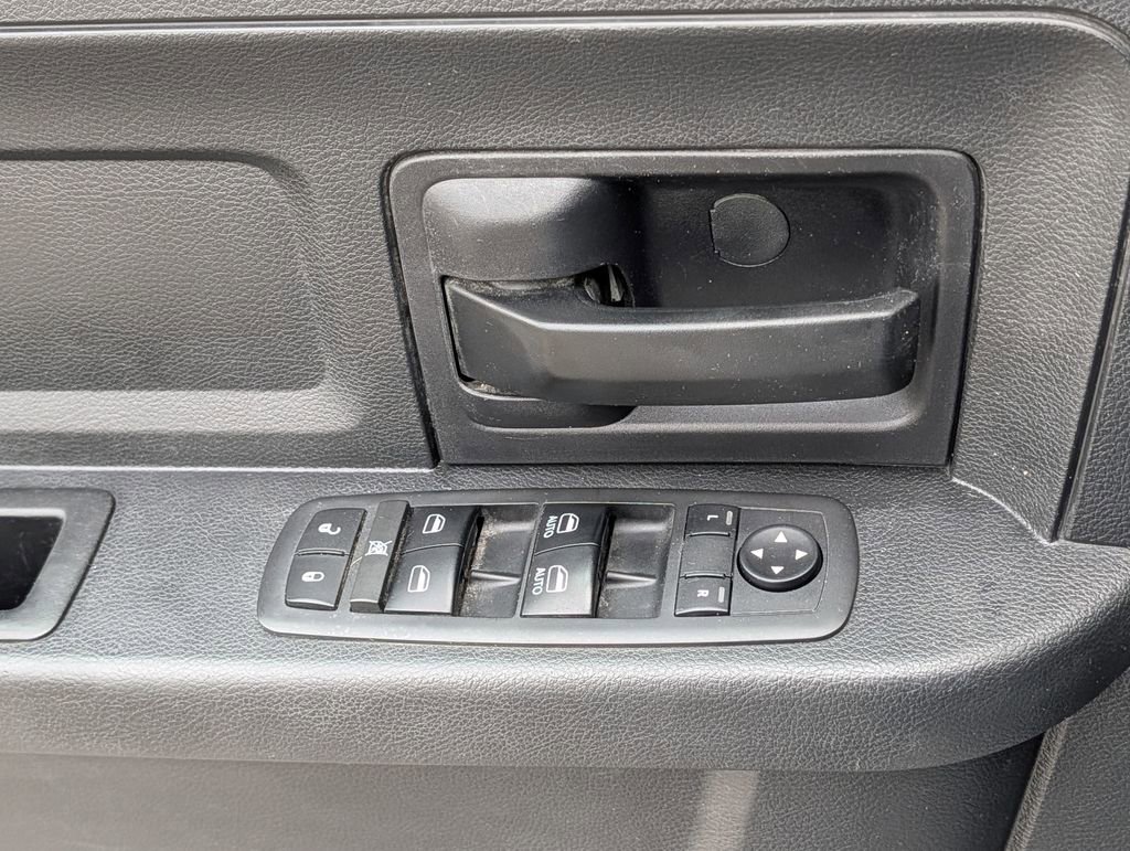 Used 2017 RAM 1500 Tradesman w/ Popular Equipment Group image 23