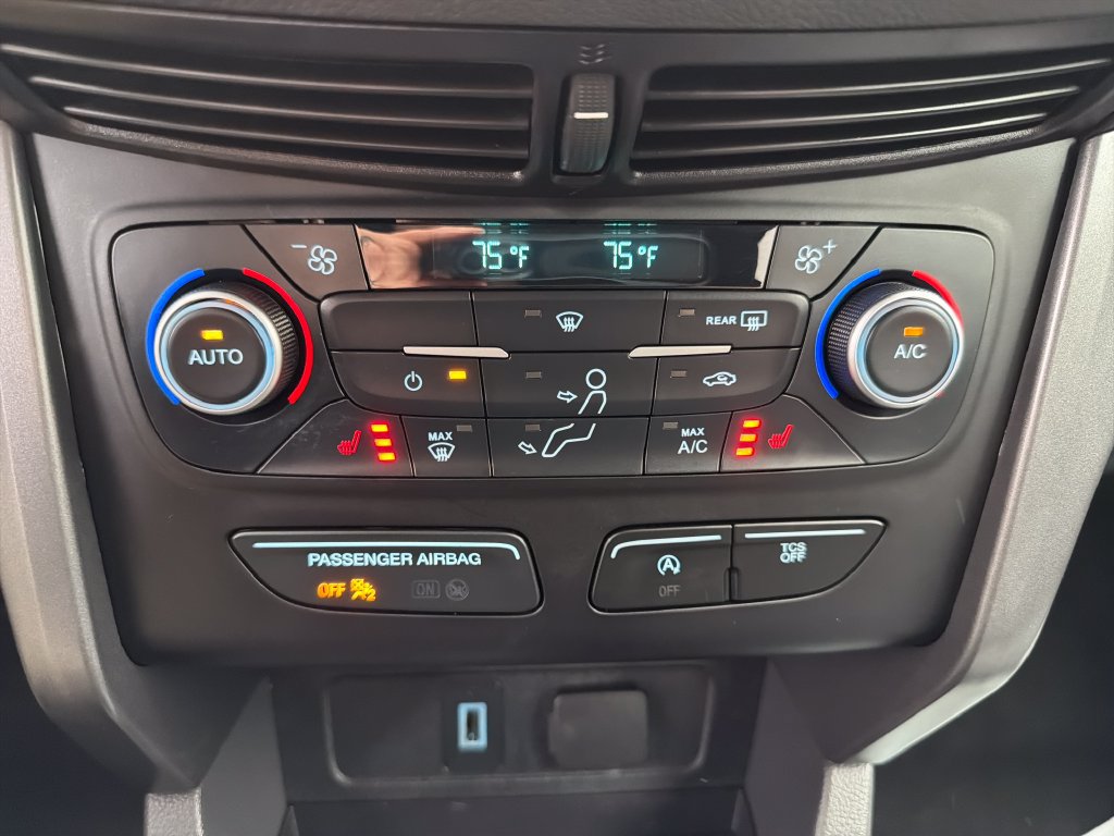 Used 2018 Ford Escape SE AWD/4WD image 16