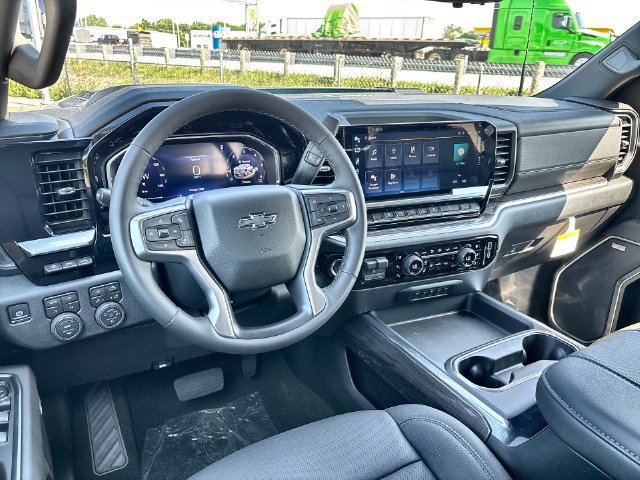 New 2026 Chevrolet Silverado 2500 LTZ w/ LTZ Plus Package AWD/4WD image 22