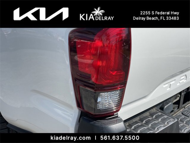 Used 2020 Toyota Tacoma SR image 7