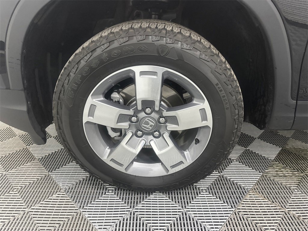 Used 2025 Honda Ridgeline RTL image 13