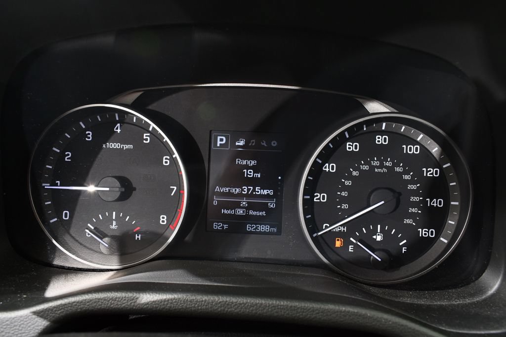 Used 2018 Hyundai Elantra SEL w/ Cargo Package FWD image 24