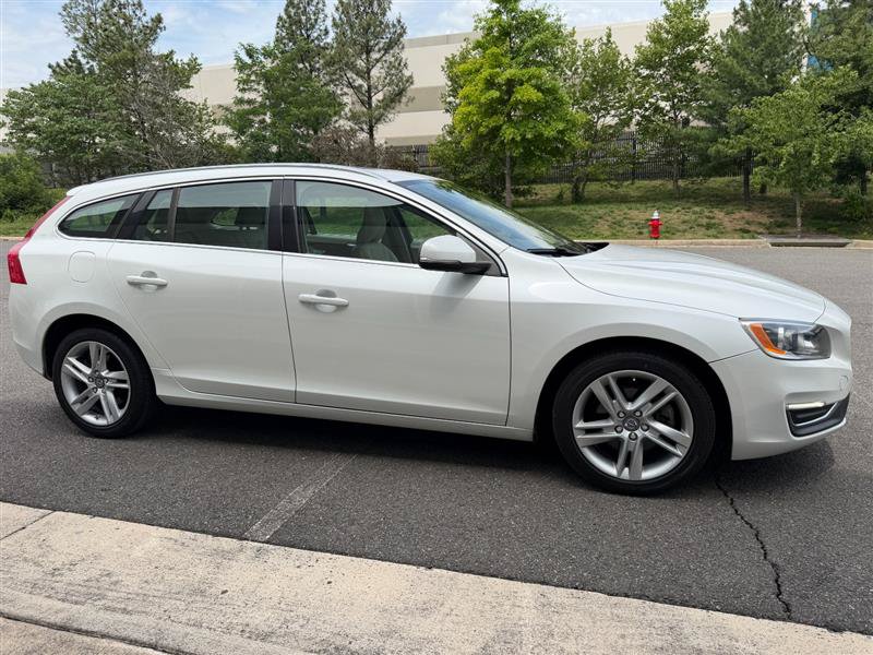 Used 2015 Volvo V60 T5 Premier FWD image 22