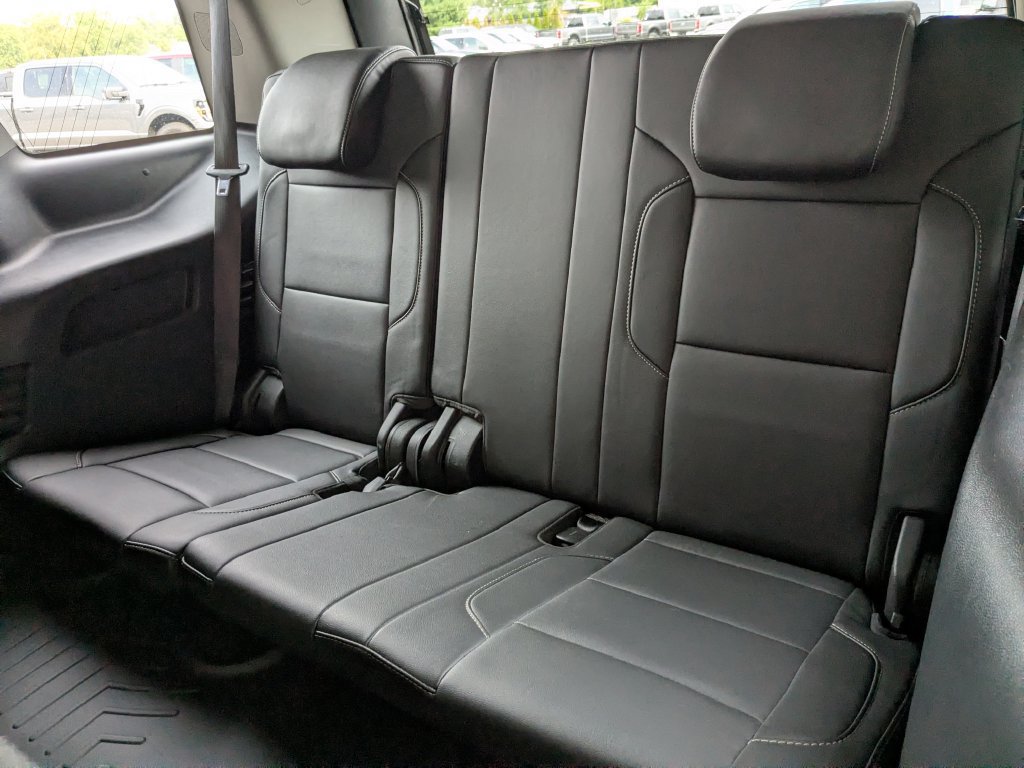 Used 2019 Chevrolet Tahoe LT w/ Luxury Package AWD/4WD image 30