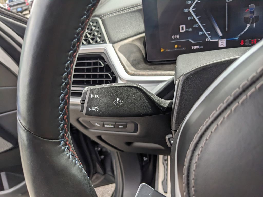 Used 2024 BMW X6 M60i image 35