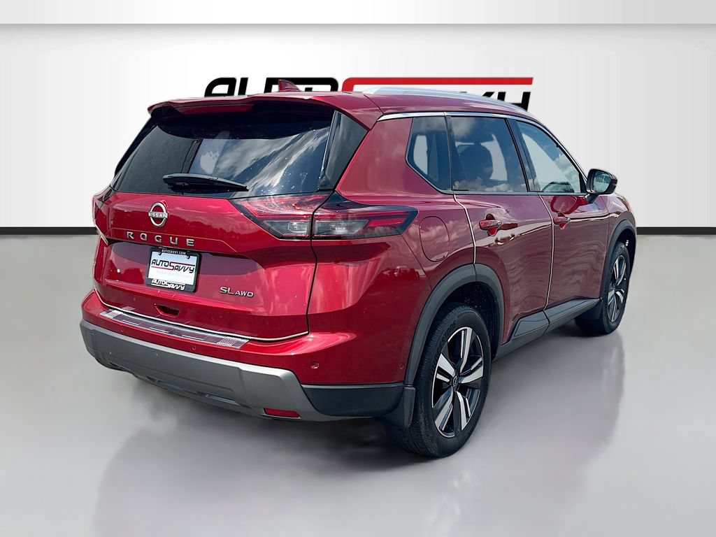 Used 2024 Nissan Rogue SL w/ SL Premium Package AWD/4WD image 7