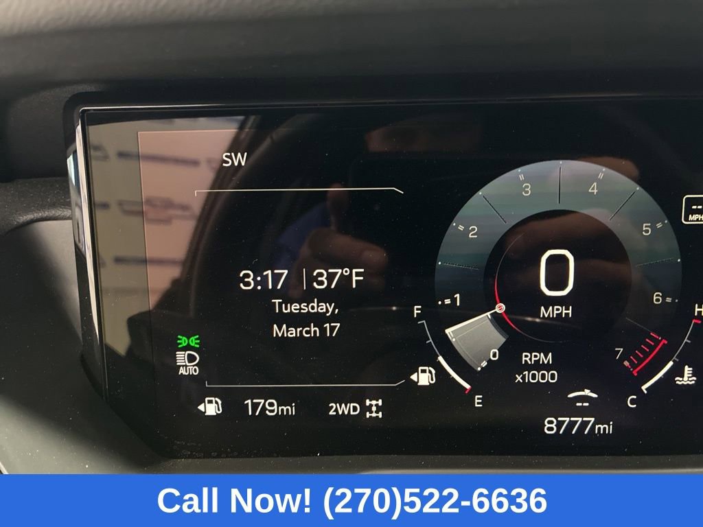 Used 2025 GMC Acadia Elevation image 22