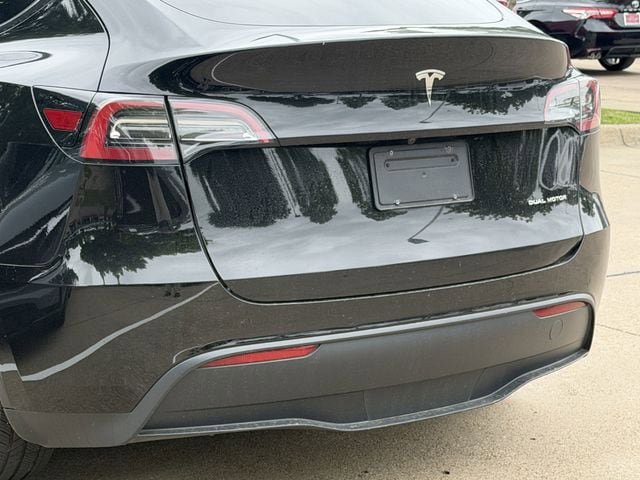 Used 2021 Tesla Model Y Long Range AWD/4WD image 6