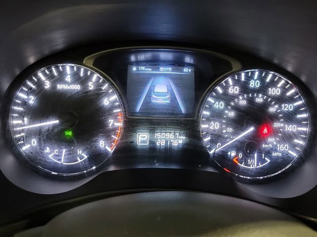 Used 2014 Nissan Pathfinder SV AWD/4WD image 23