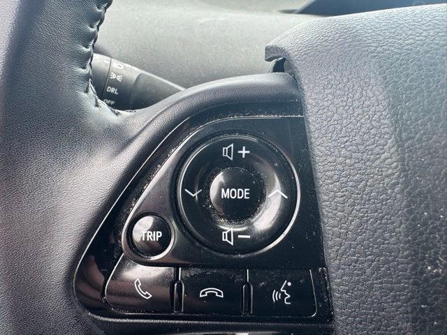 Used 2021 Toyota Prius Prime LE image 11