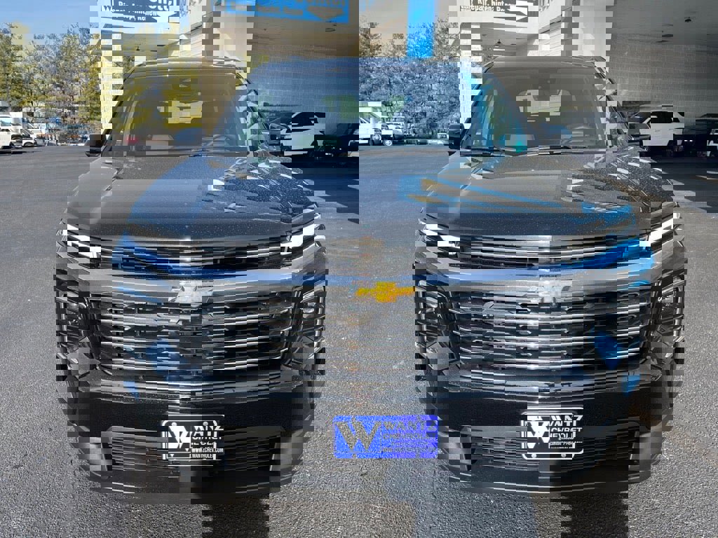 New 2026 Chevrolet Traverse LT w/ Driver Confidence Package image 3