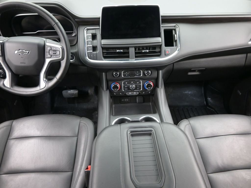 Used 2024 Chevrolet Tahoe Z71 w/ Luxury Package image 15
