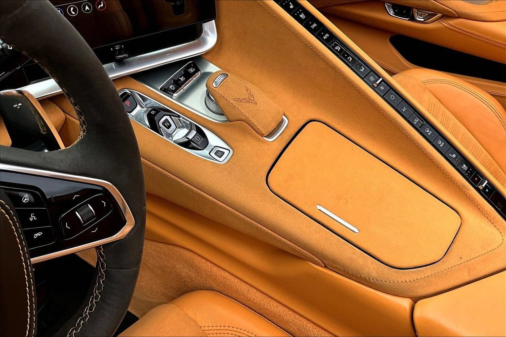 Used 2020 Chevrolet Corvette Stingray Premium Conv w/ 3LT Preferred Equipment Group RWD image 18