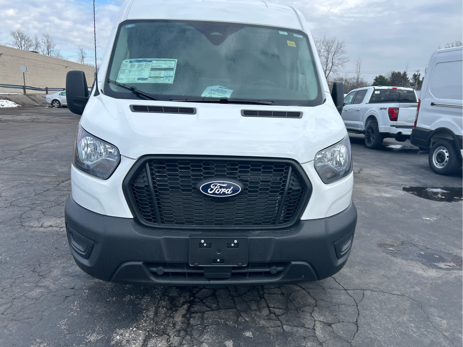 New 2026 Ford Transit 250 148 Medium Roof w/ Load Area Protection Package RWD image 2