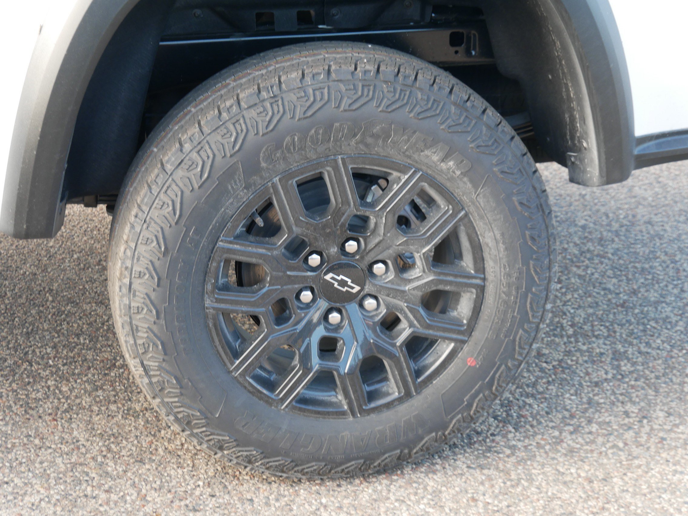 New 2026 Chevrolet Colorado Trail Boss AWD/4WD image 3
