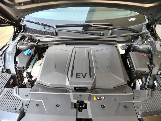 New 2025 Hyundai Ioniq 5 SEL RWD image 31