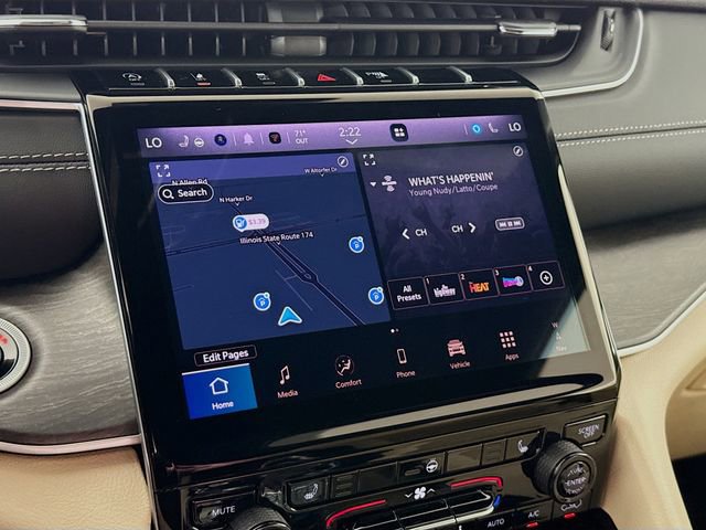 New 2025 Jeep Grand Cherokee Limited image 16