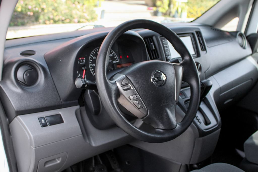 Used 2020 Nissan NV200 S w/ Back Door Glass Package FWD image 22