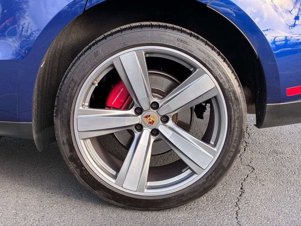 Used 2023 Porsche Macan S AWD/4WD image 63