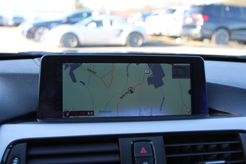 Used 2013 BMW 335i xDrive Sedan AWD/4WD image 24