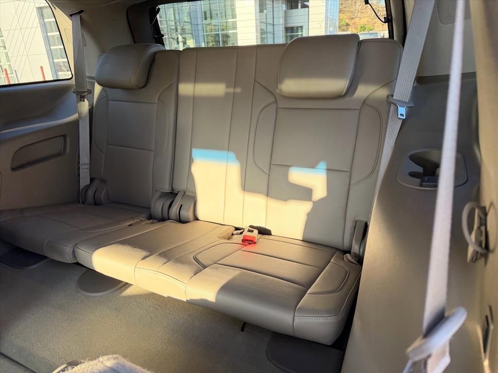 Used 2016 Chevrolet Tahoe LTZ image 11