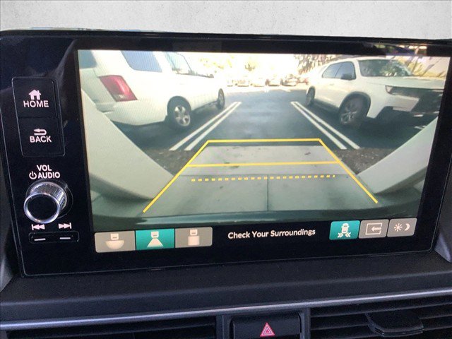 Used 2023 Honda Pilot EX-L image 19