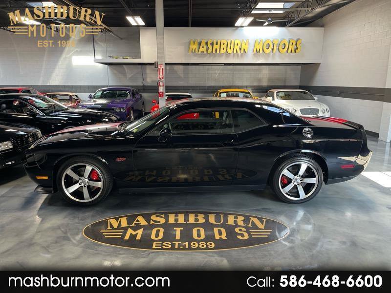 Used 2012 Dodge Challenger SRT8 RWD image 1