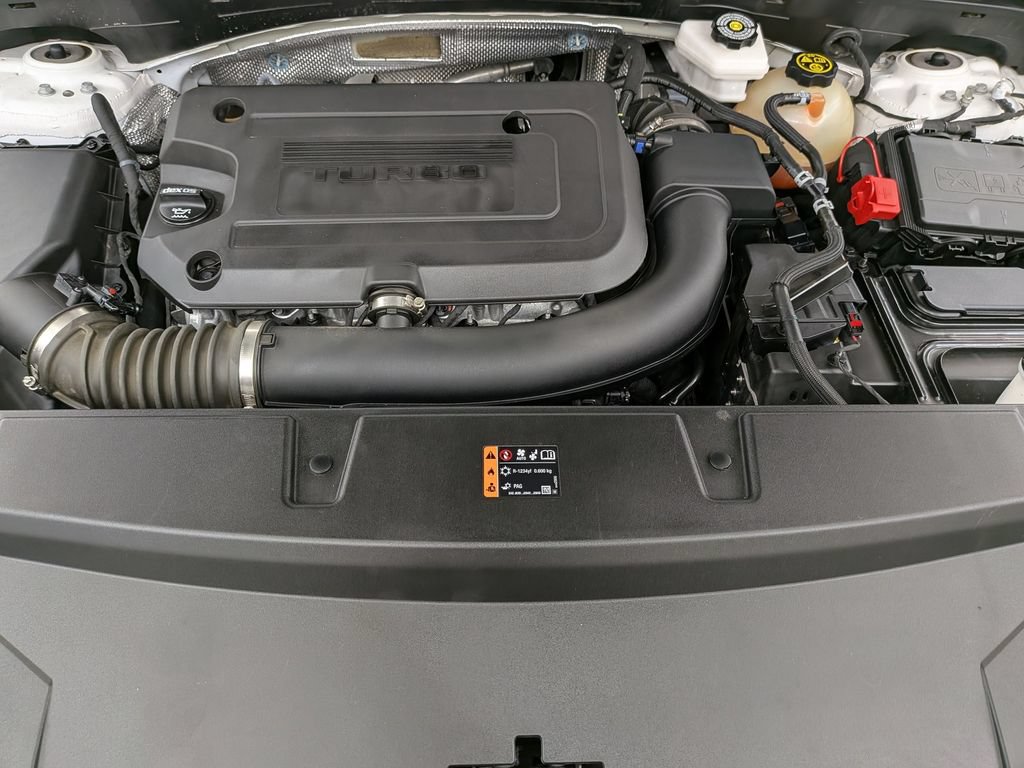 Used 2023 Buick Envision Essence w/ Sport Touring Package FWD image 35