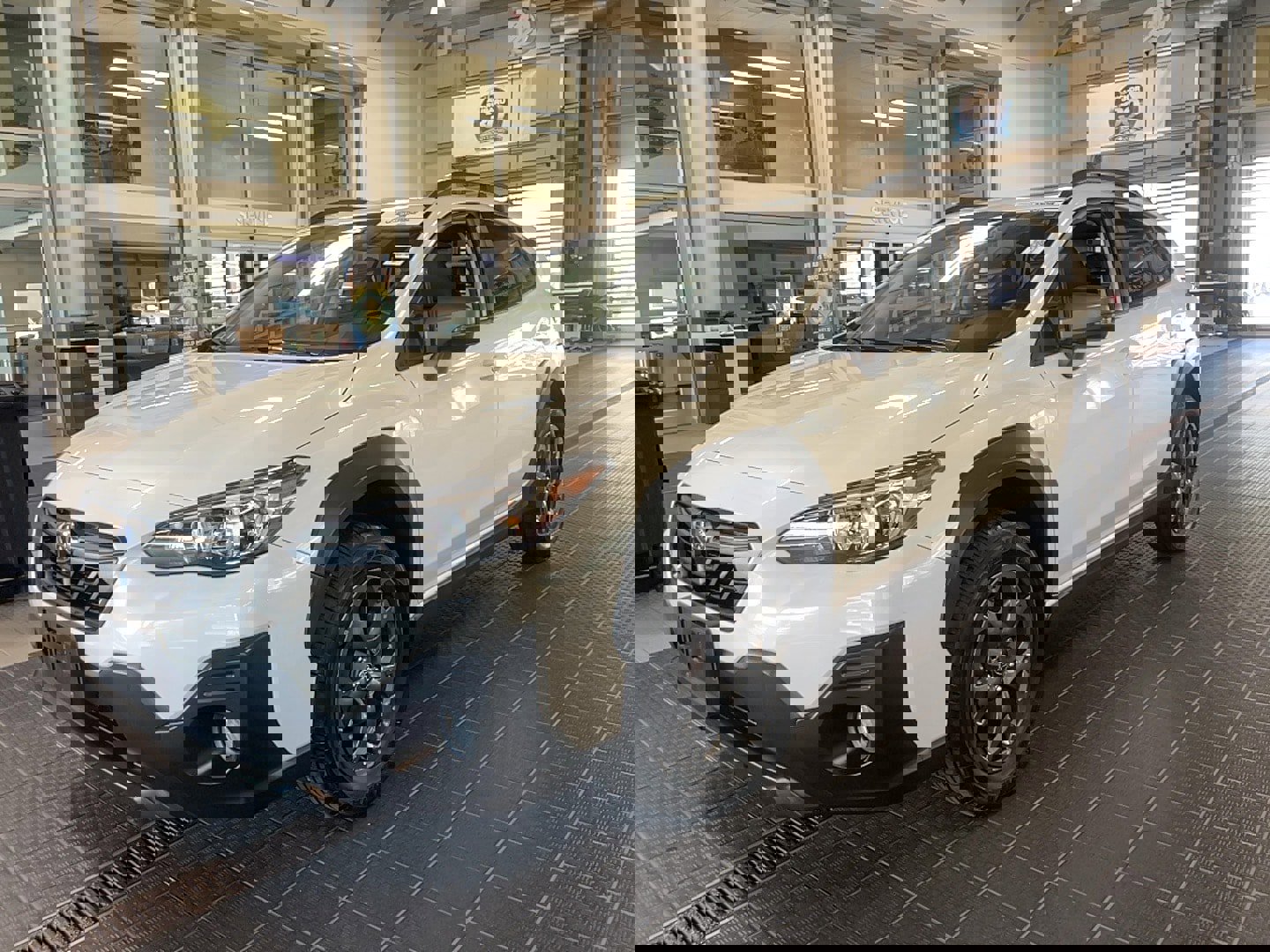 Used 2022 Subaru Crosstrek 2.5i Sport w/ Moonroof Package image 3