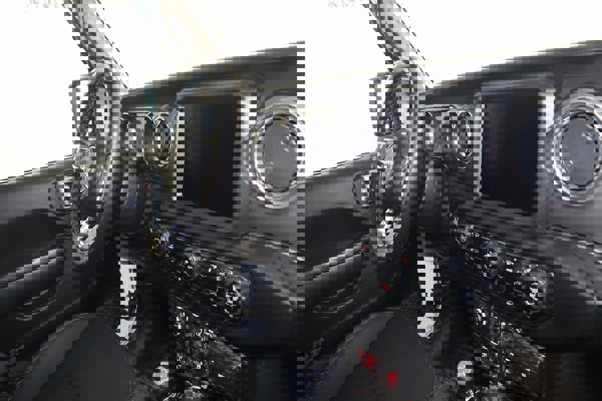 Used 2021 Jeep Wrangler Unlimited Rubicon 4xe image 42