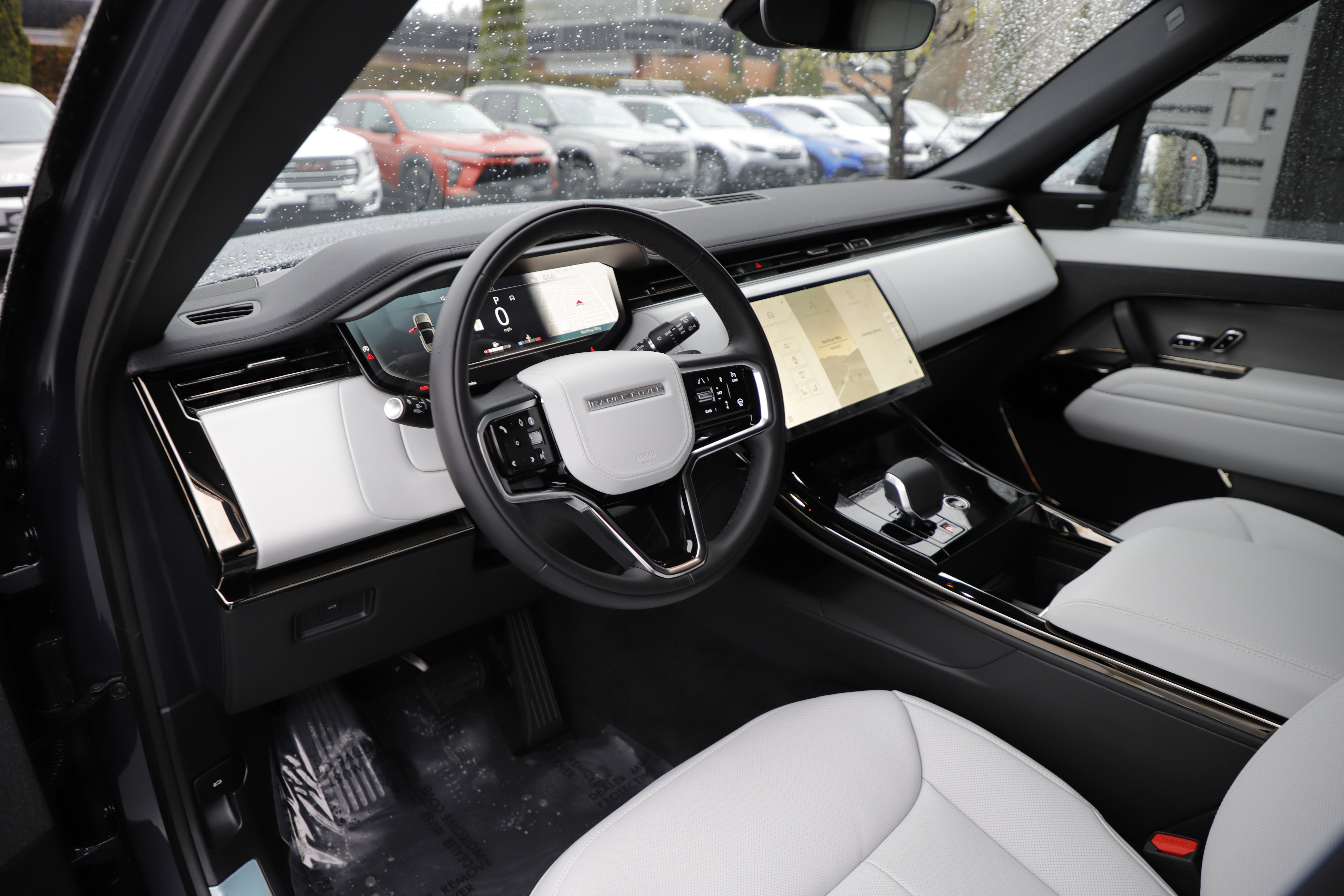 New 2026 Land Rover Range Rover Sport SE image 18