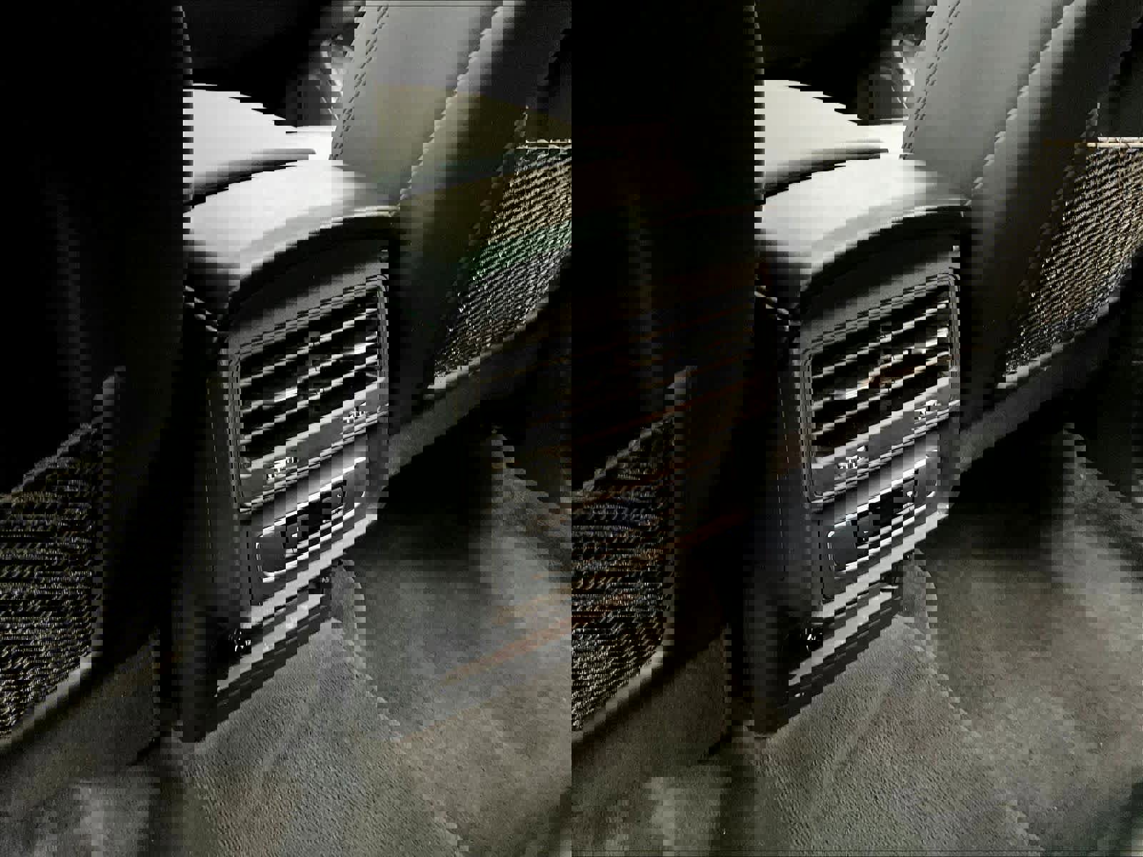 Used 2022 Audi Q7 3.0T Premium w/ Convenience Package image 30