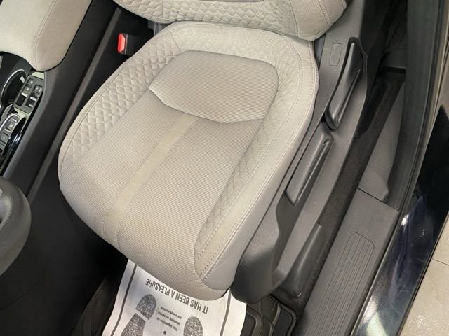 Used 2023 Honda Pilot LX image 14