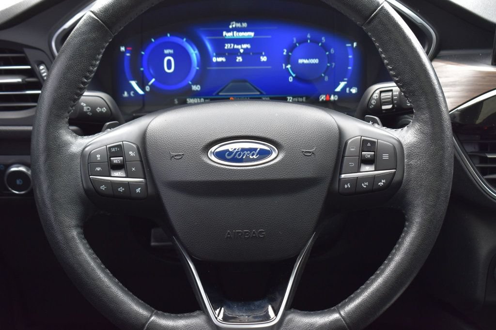 Used 2020 Ford Escape Titanium AWD/4WD image 26