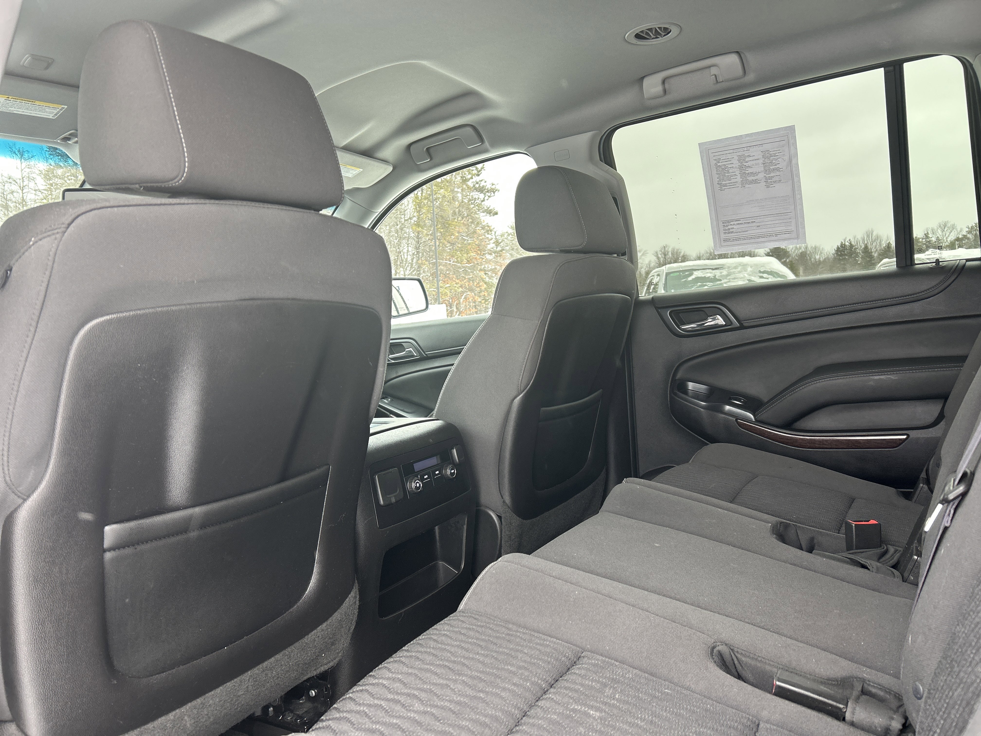 Used 2015 GMC Yukon XL SLE image 13