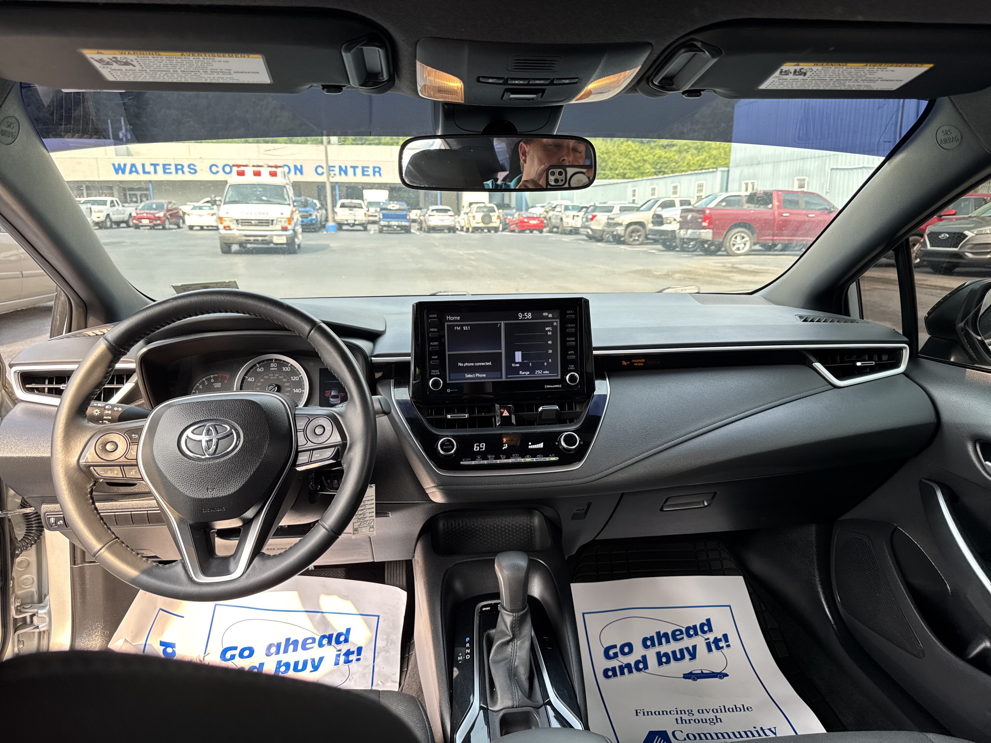 Used 2022 Toyota Corolla SE FWD image 21